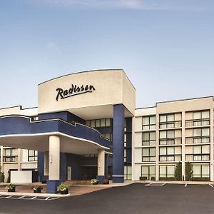 Radisson Hotel Lenexa Overland Park Exterior photo