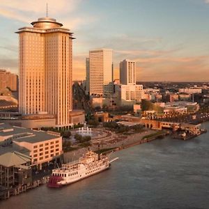 Four Seasons New Orleans Hotel Exterior photo