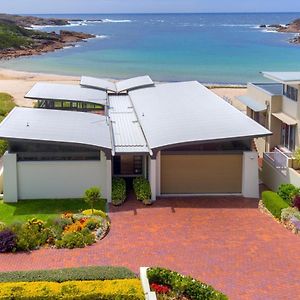 Sails On The Beachfront - Exclusive Seaside Home Anna Bay Exterior photo