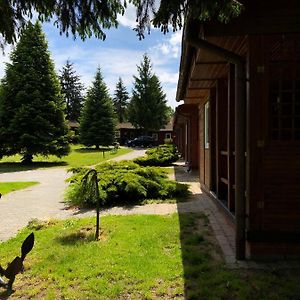 Ab Domki Caloroczne Nad Jeziorem Hotel Stęszew Exterior photo