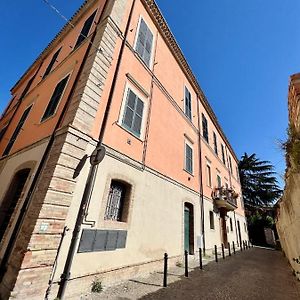 B&B Letterario Palazzo Pistocchi Teramo Exterior photo