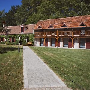 Domaine de Montizeau Bed & Breakfast Lailly-en-Val Exterior photo