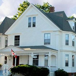 A Seafaring Maiden Bed And Breakfast Granville Ferry Exterior photo