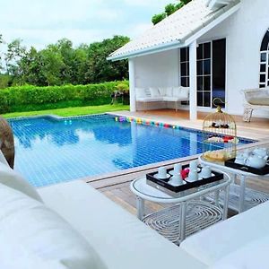 Mountainview Pool Villa Nakhonnayork Ban Khlong Kradon Exterior photo