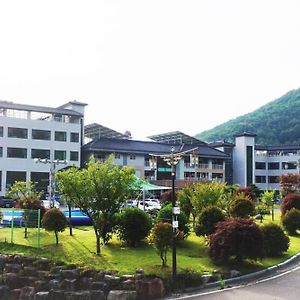 Sancheong Korean Medicine Family Hotel Exterior photo
