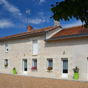 Château-Vert Chaveignes Exterior photo