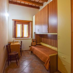 3 Bedroom Amazing Home In Reggio Calabria Pellaro Exterior photo
