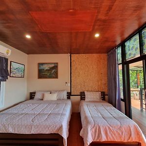 Baanhatsompaen Homestay Ranong Exterior photo