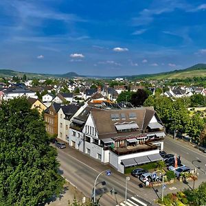 Der Schuetzenhof Hotel Bad Neuenahr-Ahrweiler Exterior photo