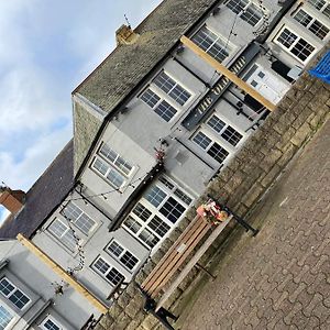 The Old Ship Hotel Newbiggin-by-the-Sea Exterior photo