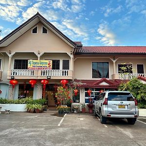 Phaythavone Hotel Pakse Exterior photo