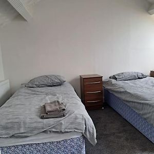 1 Bed Apart Apartment Dowlais Exterior photo