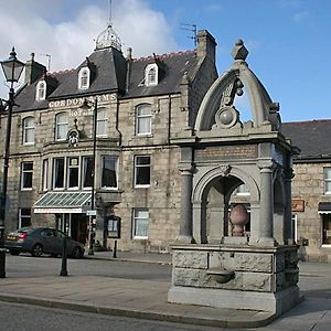 The Gordon Arms Hotel Huntly Exterior photo