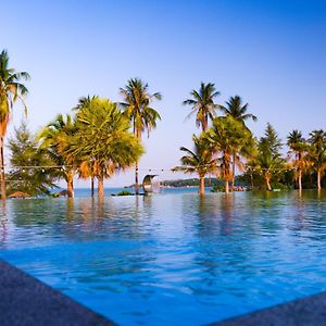 The One Resort Pagoda Beach Exterior photo