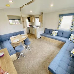 Arizona - Pura Vida Holidays Caravan Villa Clacton-on-Sea Exterior photo