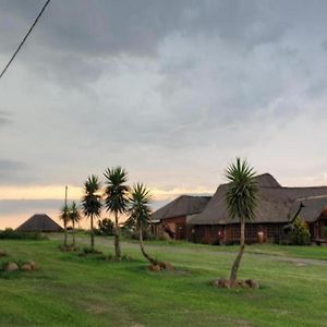 Linglela Lodge Estcourt Exterior photo