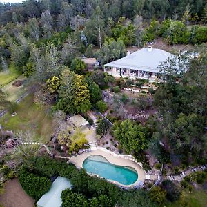 Capers Cottage And Barn Accommodation Wollombi Exterior photo