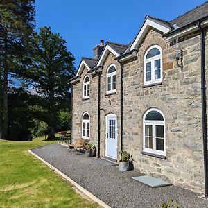 Brynderwen Villa Llangadfan Exterior photo