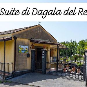 La Suite Di Dagala Del Re Santa Venerina Exterior photo