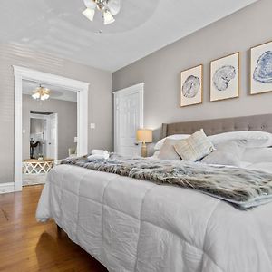 Lovely 1-Bedroom Rental Unit With Patio Saint Louis Exterior photo