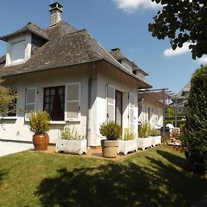 Maison De Charme Avec Jardin Et Terrasse, Proche Salers Et Puy Mary, Animaux Acceptes - Fr-1-742-165 Villa Pléaux Exterior photo