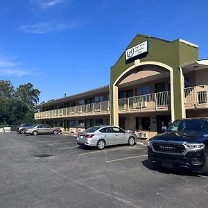 High Point Arcadia Inn Exterior photo