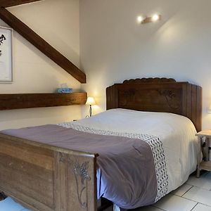 Chambre Privee Avec Salle De Douche Bed & Breakfast Feneyrols Exterior photo