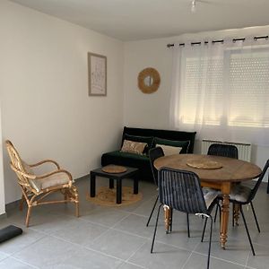 Chez Claudine Appart Cosy Apartment Château-Gontier Exterior photo