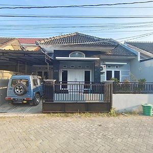 Omah Wonocatur Homestay Jogja Yogyakarta Exterior photo
