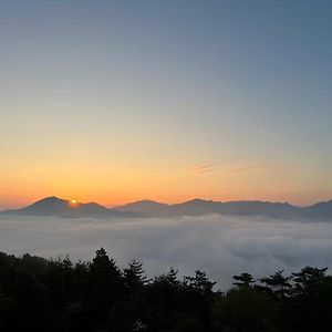 Starry Sky And Sea Of Clouds Hotel Terrace Resort - Vacation Stay 75205V Takeda Exterior photo