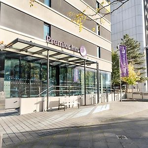 Premier Inn Frankfurt Westend Frankfurt pe Main Exterior photo