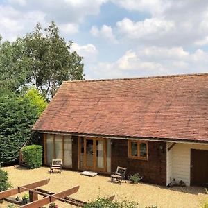 Milestone House Villa Somersham Exterior photo