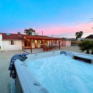 Casa De La Muxer - 940S Adobe - Hot Tub - Cowboy Pool Villa Twentynine Palms Exterior photo