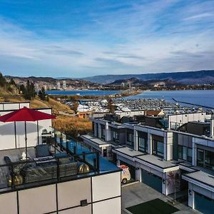 Lake Okanagan Oasis - Rooftop Patio Apartment West Kelowna Exterior photo