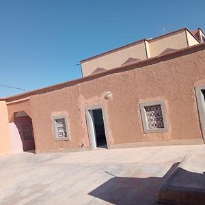 Gite D'Etape Taourirte Villa Kelaat-M'Gouna Exterior photo