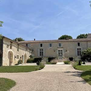 Chateau Masburel Bed & Breakfast Fougueyrolles Exterior photo