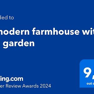 A Modern Farmhouse With Big Garden Villa Trápeza Exterior photo