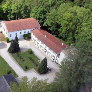 Le Moulin De Chamouilley Hotel Exterior photo