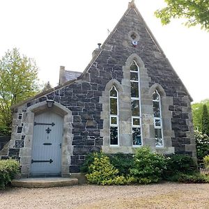 Old Schoolhouse, Galgorm Villa Exterior photo