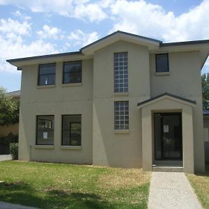 Charlestown Townhouse Apartment Exterior photo