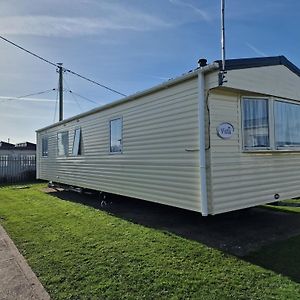 Lunaeva Holiday Home Saint Osyth Exterior photo