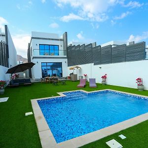Al Bandar Luxury Villa With 5Bhk With Private Pool Fujairah Exterior photo