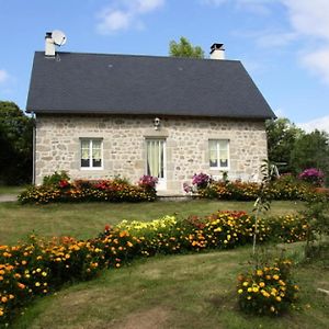 Gite De France Chez Dede Et Lea 3 Epis - Gite De France 6 Personnes 414 Apartment Sarroux Exterior photo