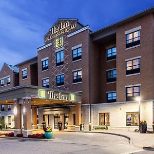 Best Western Plus Franciscan Square Inn & Suites Steubenville Exterior photo