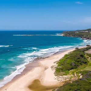 Caves Beach Suite With Privacy And Beach Location Exterior photo