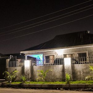 House 575 Apartment Abuja Exterior photo