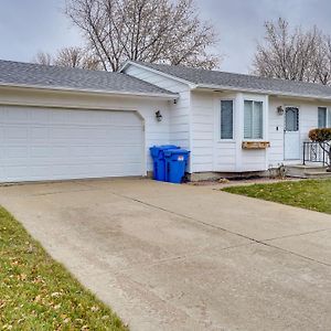 Cozy Sioux Falls Home - 7 Mi To Downtown! Exterior photo