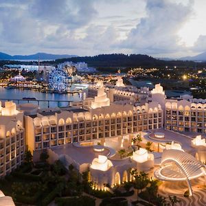 Hyatt Regency Hainan Ocean Paradise Resort Sanya Exterior photo