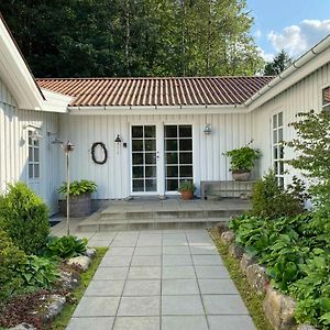 Idyllically Located Wooden House By The Forest, 2 Viborg Exterior photo