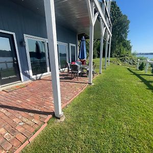 Waterfront Home With A View Groton Exterior photo